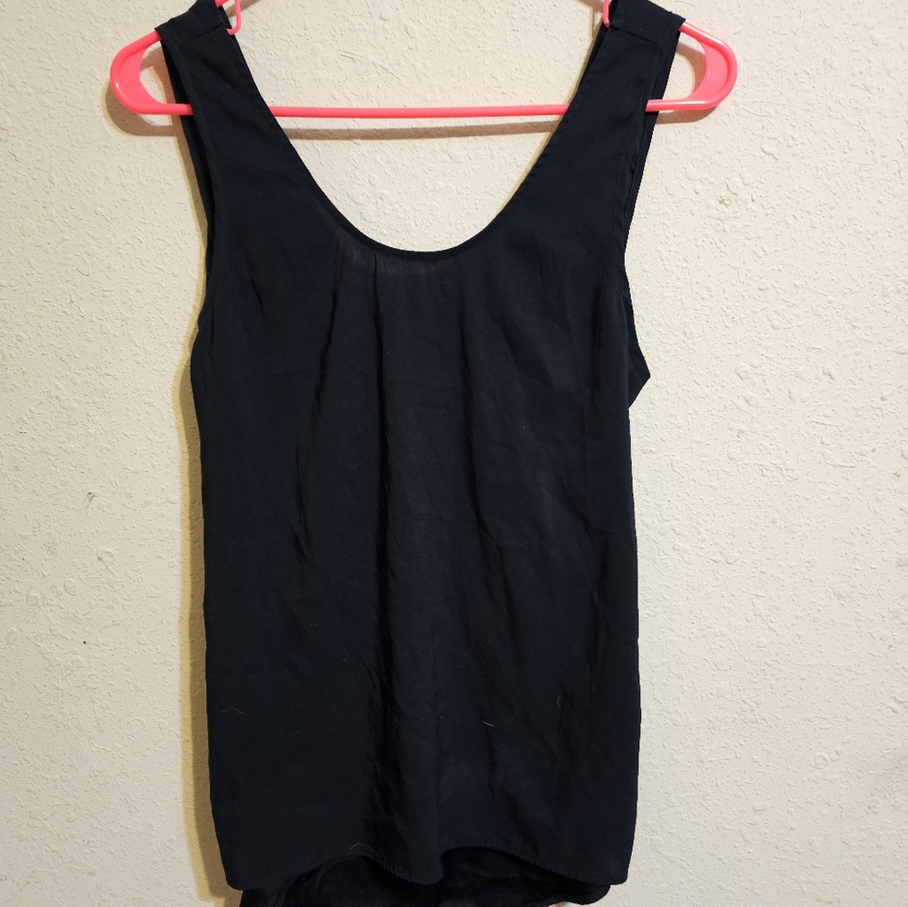 EXPRESS no sleeve cross back cami sz.s